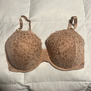 Women’s 38DDD Victoria’s Secret bra